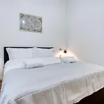 Easylife - - Settembrini 45 - *